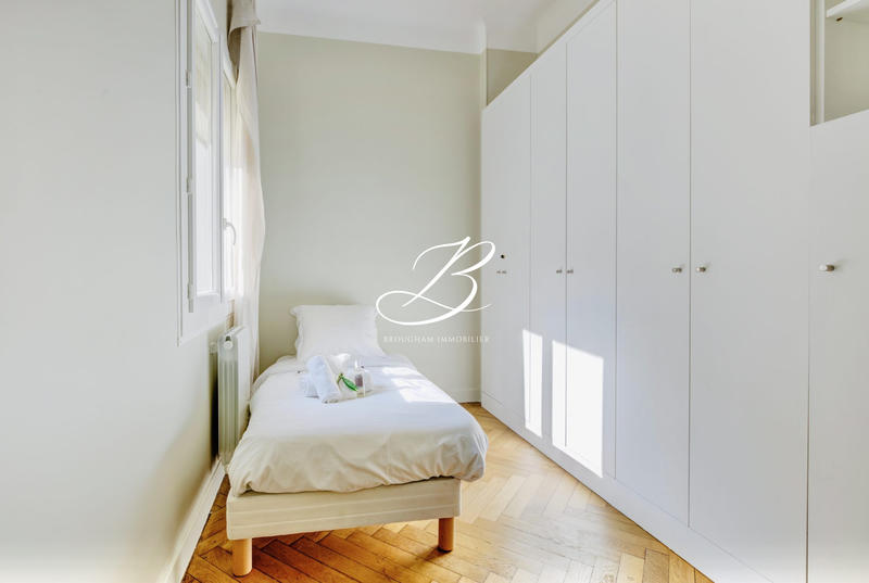 Appartement - 165 m² - 4 pièces