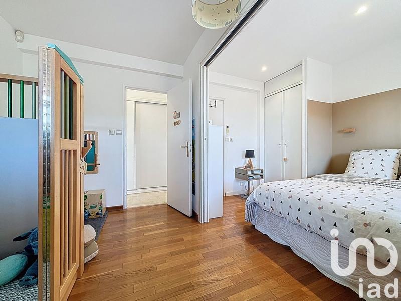 Appartement - 77 m² - 4 pièces