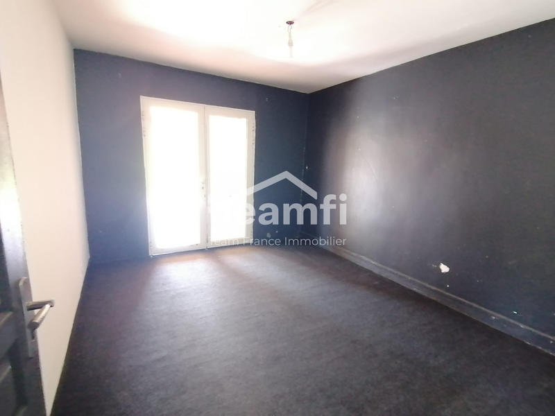 Maison - 210 m² - 5 pièces