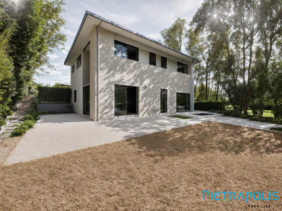 Maison - 142 m² - 5 pièces