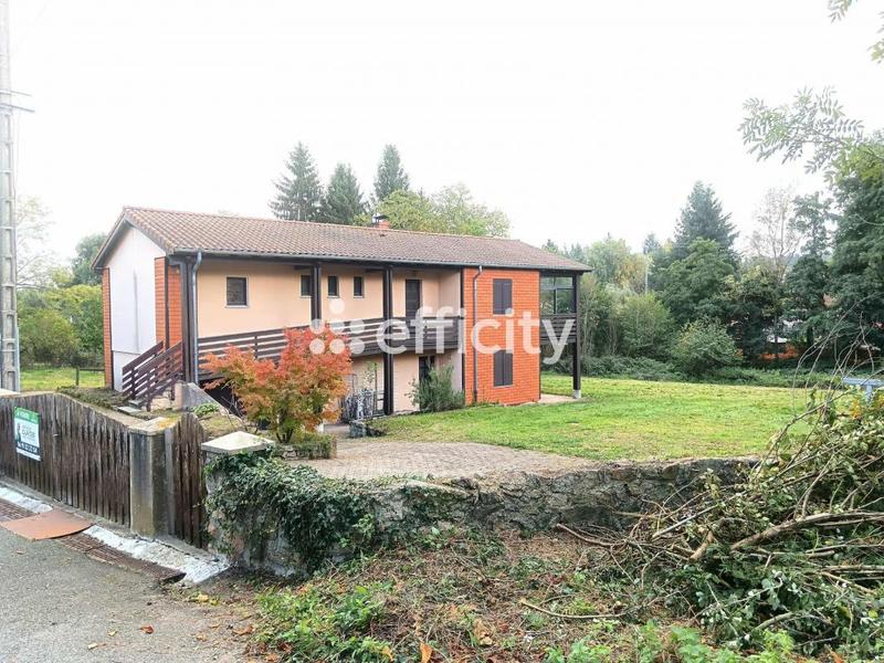 Maison - 160 m² - 5 pièces