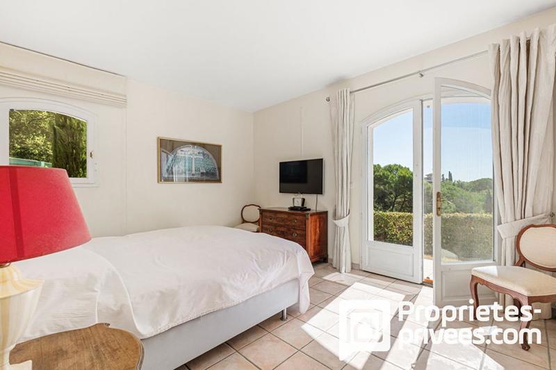 Villa - 167 m² - 5 pièces