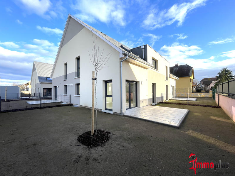Maison - 85 m² - 4 pièces