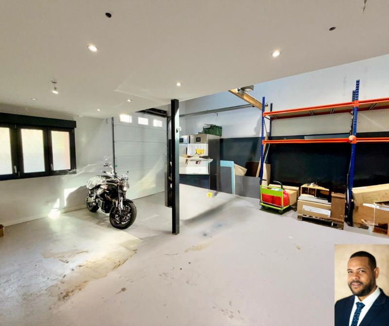 Loft - 167 m² - 5 pièces