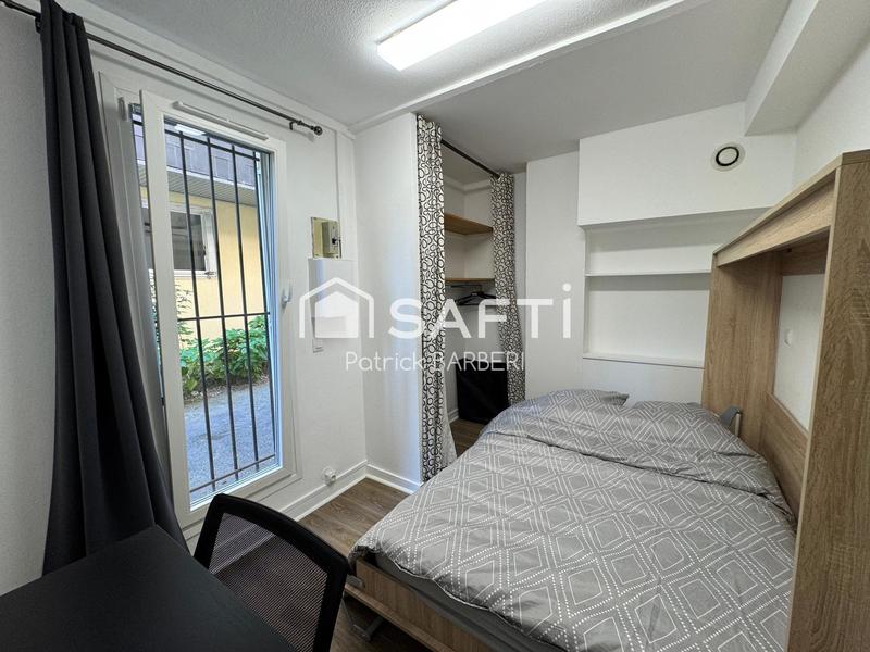 Appartement - 98 m² - 6 pièces