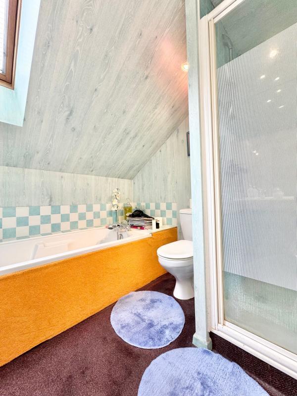 Immeuble - 206 m² - 5 pièces