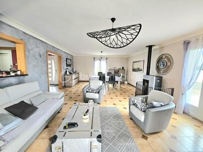 Maison de village - 140 m² - 6 pièces