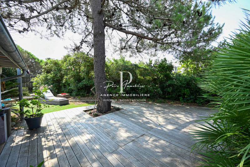 Villa - 220 m² - 11 pièces