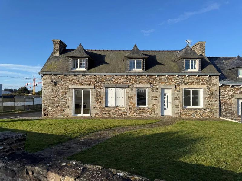 Maison - 150 m² - 5 pièces