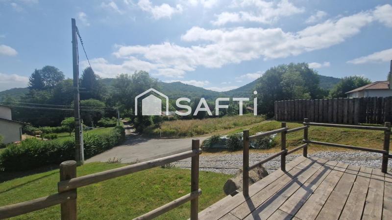 Maison - 228 m² - 7 pièces