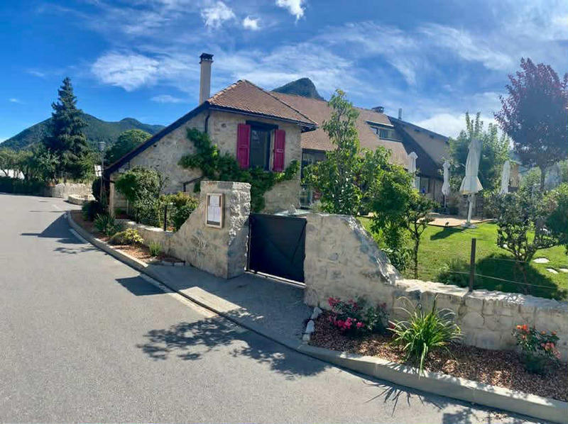 Immeuble - 239 m² - 7 pièces