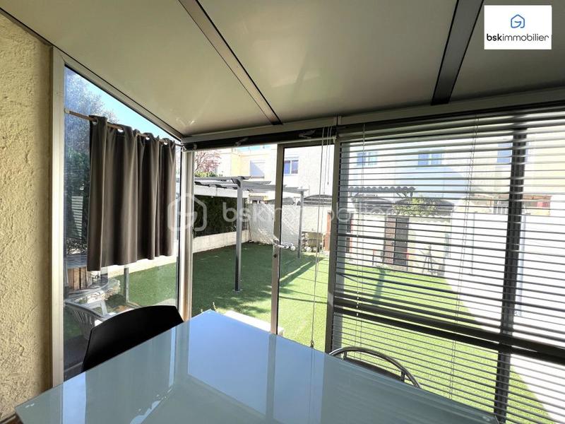 Maison - 77 m² - 5 pièces