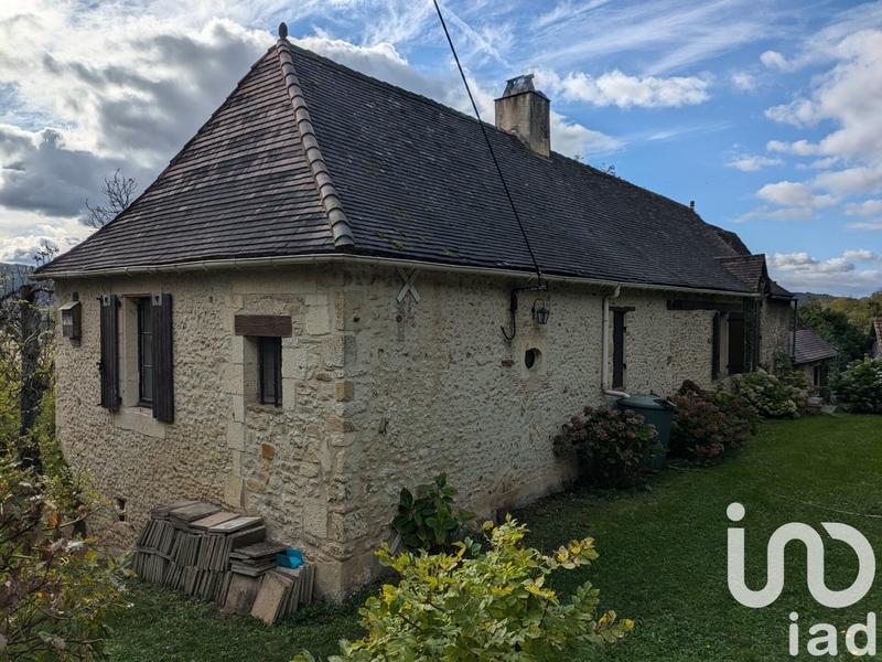 Maison - 217 m² - 7 pièces