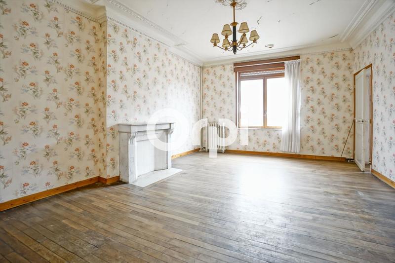 Maison - 177 m² - 7 pièces