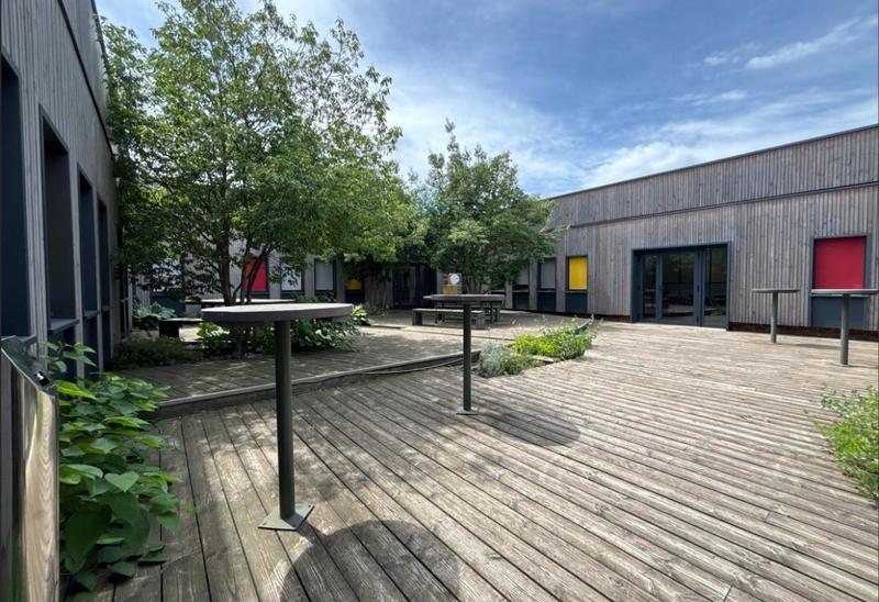 Local commercial - 399 m²