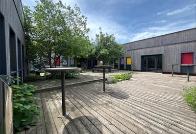 Local commercial - 399 m²