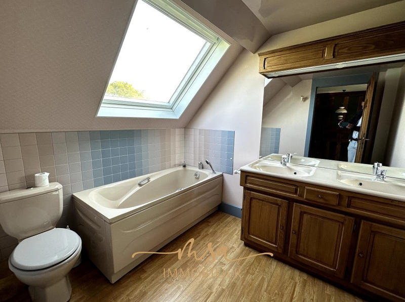 Maison - 150 m² - 6 pièces