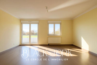 Appartement - 77 m² - 3 pièces