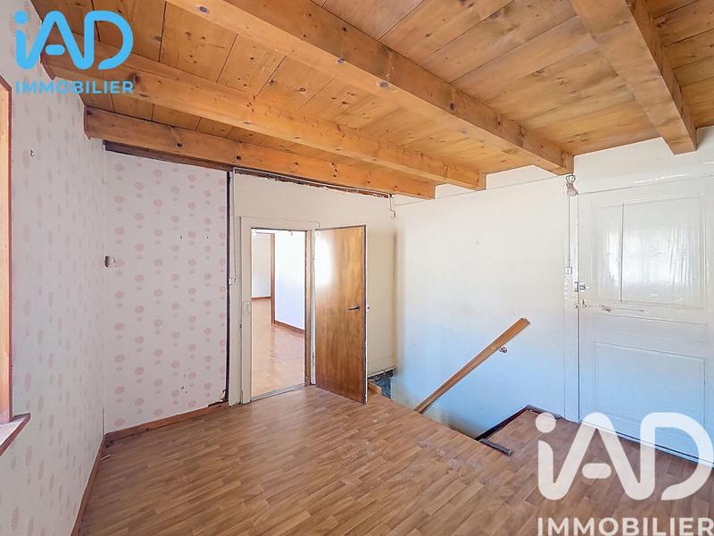 Maison - 260 m² - 7 pièces