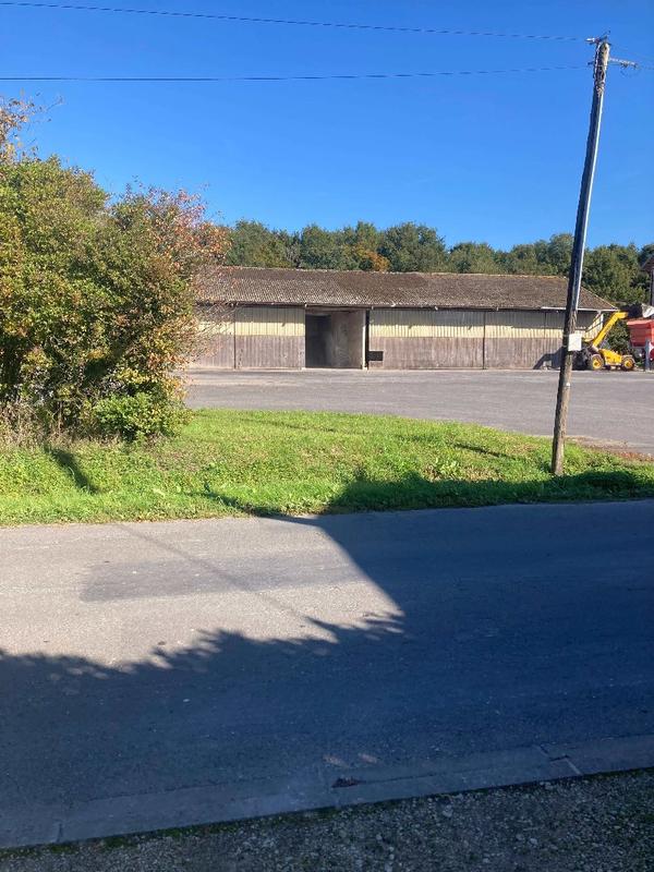 Maison - 222 m² - 9 pièces