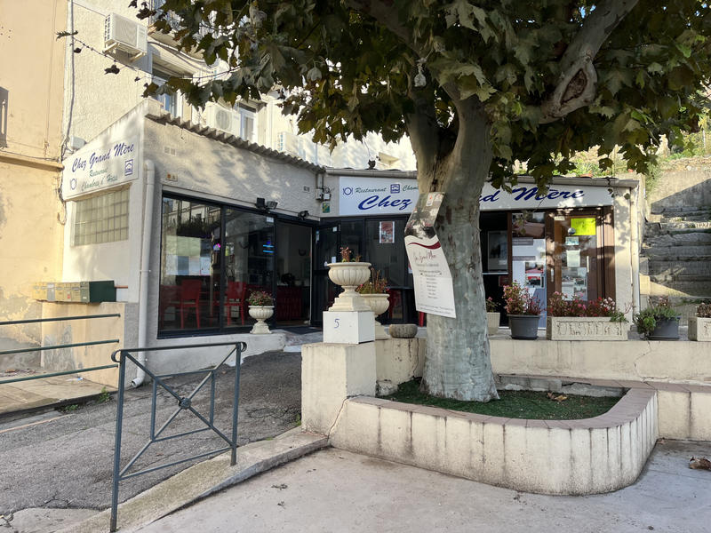 Propriété - 400 m² - 16 pièces