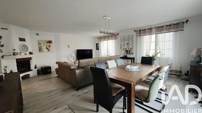 Maison - 122 m² - 5 pièces