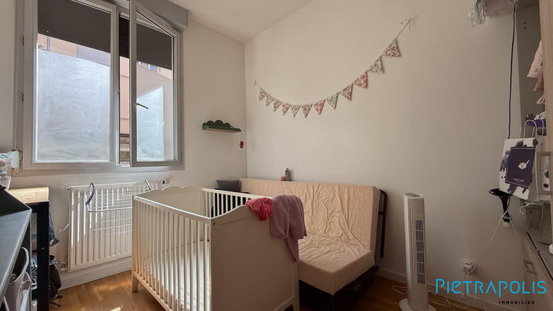 Appartement - 79 m² - 3 pièces