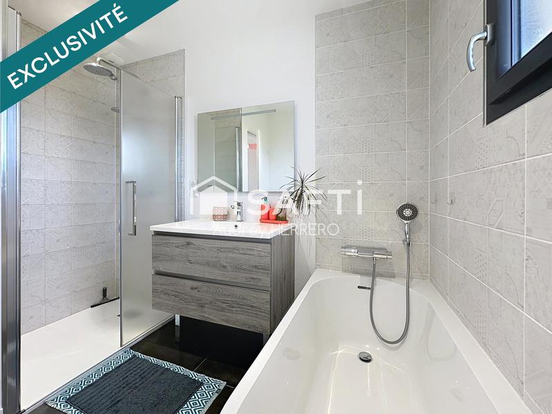 Maison - 110 m² - 4 pièces