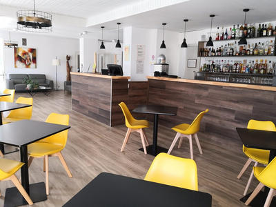 Local commercial - 1 800 m²