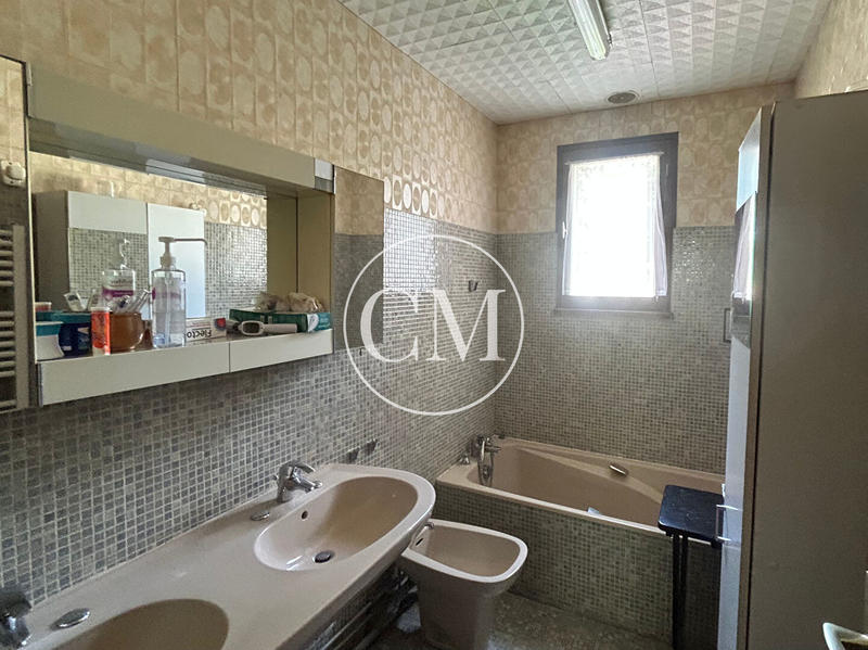 Maison - 208 m² - 4 pièces