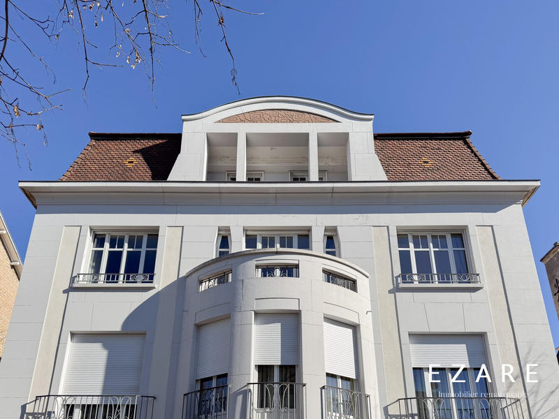 Appartement - 191 m² - 6 pièces