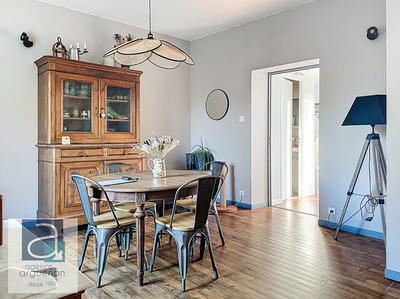 Maison - 103 m² - 5 pièces