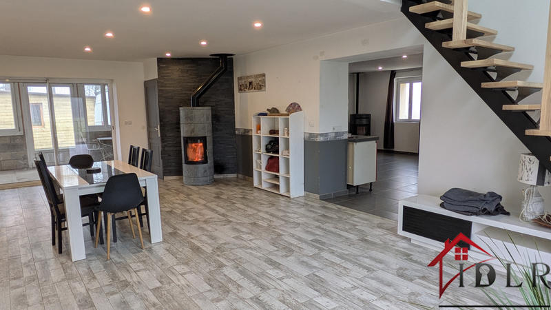 Maison - 145 m² - 4 pièces