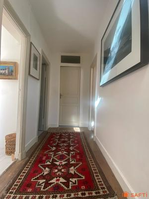 Maison - 281 m² - 7 pièces