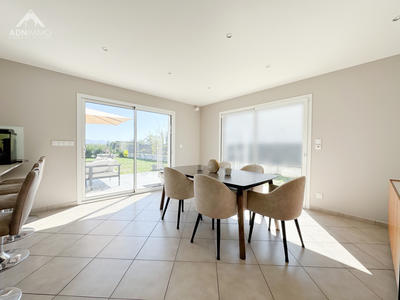 Maison - 120 m² - 5 pièces