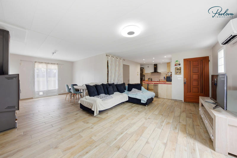 Maison - 136 m² - 6 pièces