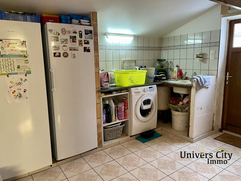 Maison - 95 m² - 4 pièces