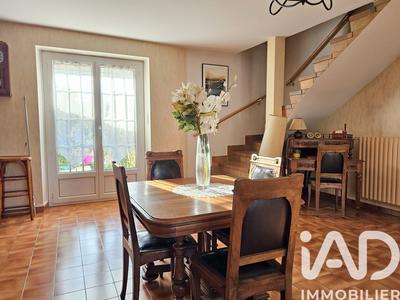 Maison - 126 m² - 5 pièces