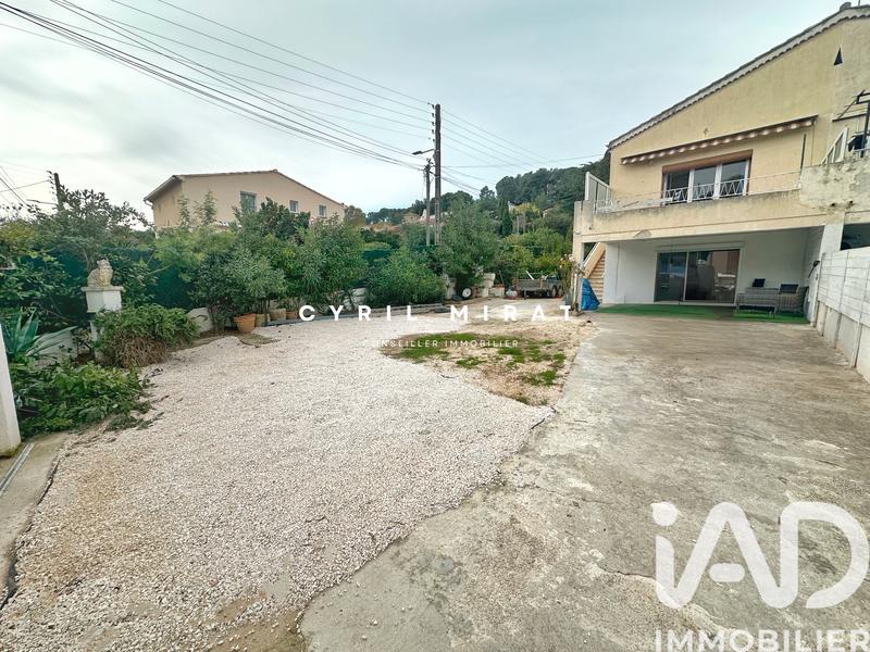 Immeuble - 150 m² - 6 pièces