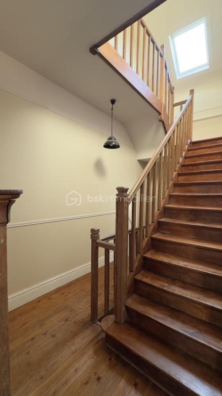 Maison de maîtres - 180 m² - 6 pièces