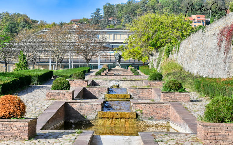 Terrain constructible - 1 200 m²