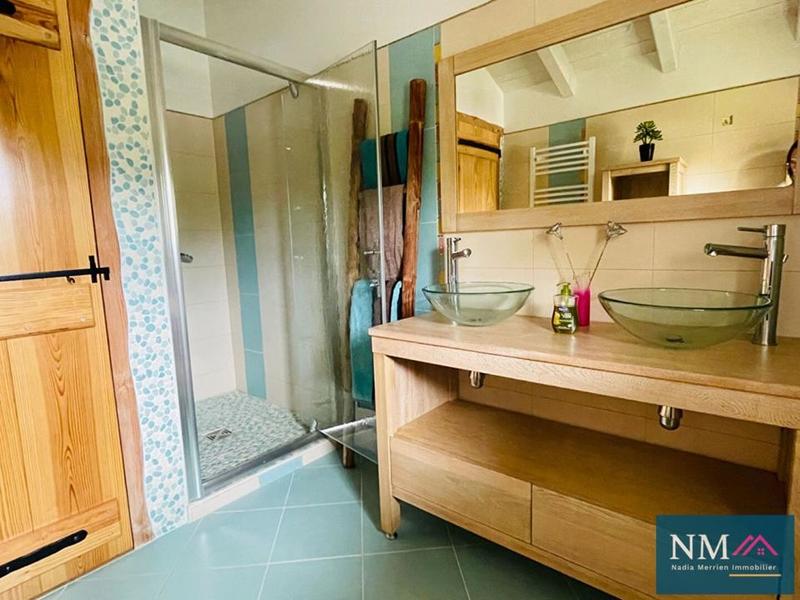 Maison - 165 m² - 8 pièces