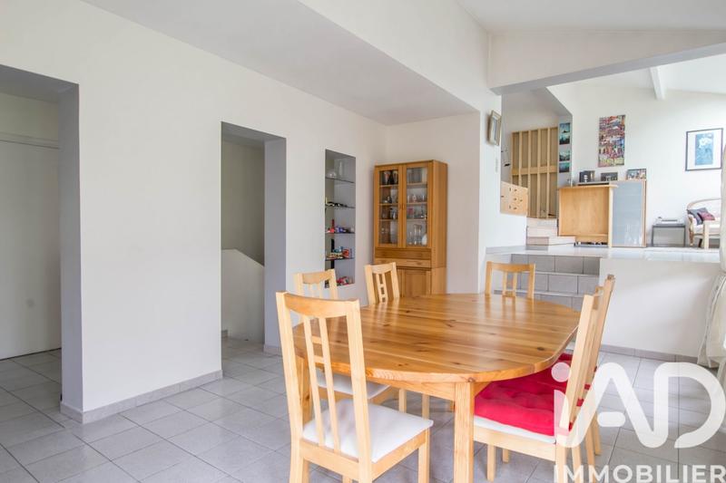 Maison - 175 m² - 8 pièces