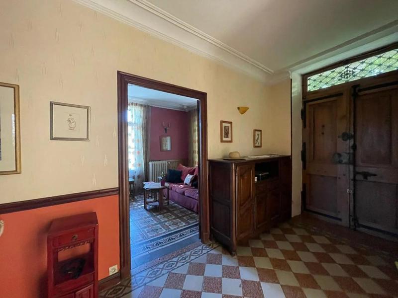 Maison de maîtres - 280 m² - 12 pièces