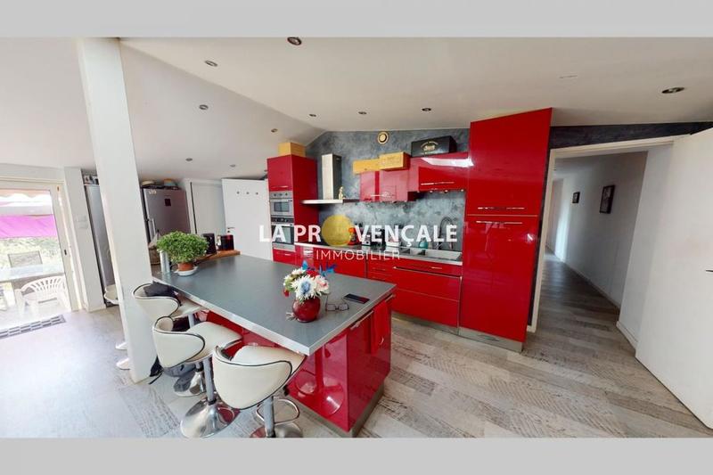 Maison - 116 m² - 4 pièces