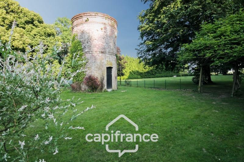 Maison - 254 m² - 8 pièces