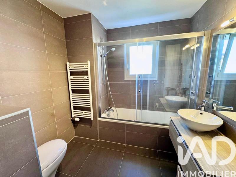 Appartement - 93 m² - 4 pièces