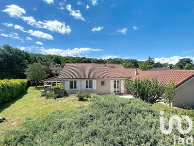 Maison - 107 m² - 4 pièces