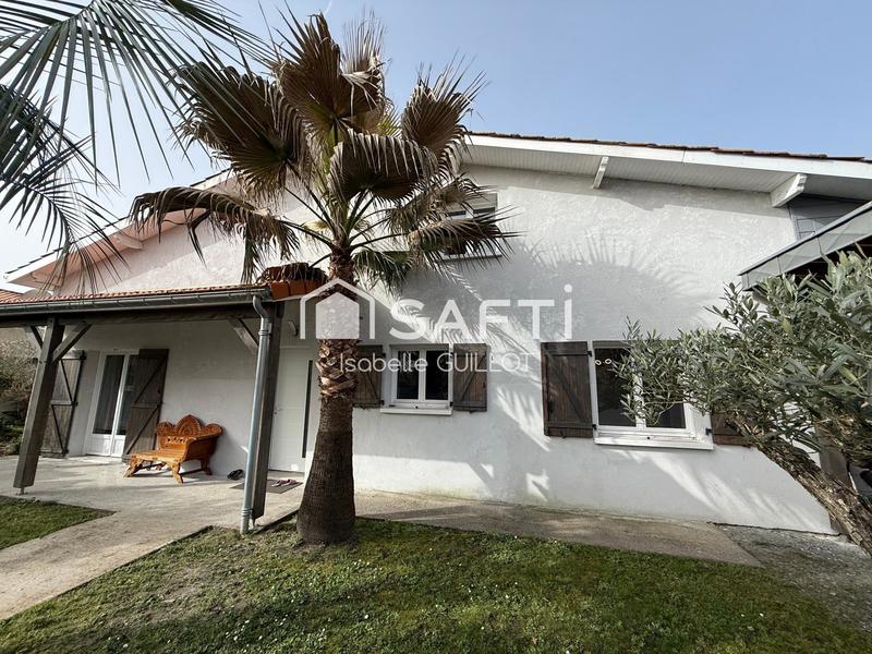 Maison - 170 m² - 8 pièces