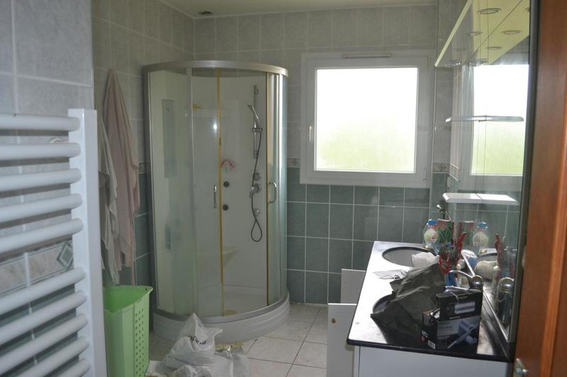 Maison - 250 m² - 10 pièces